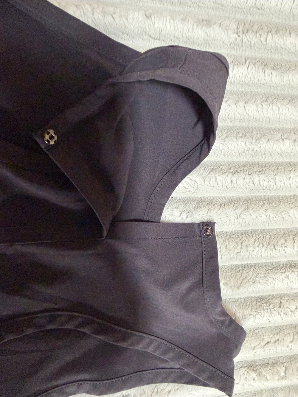 Vuori Black Tank Top - Picture 4 of 5